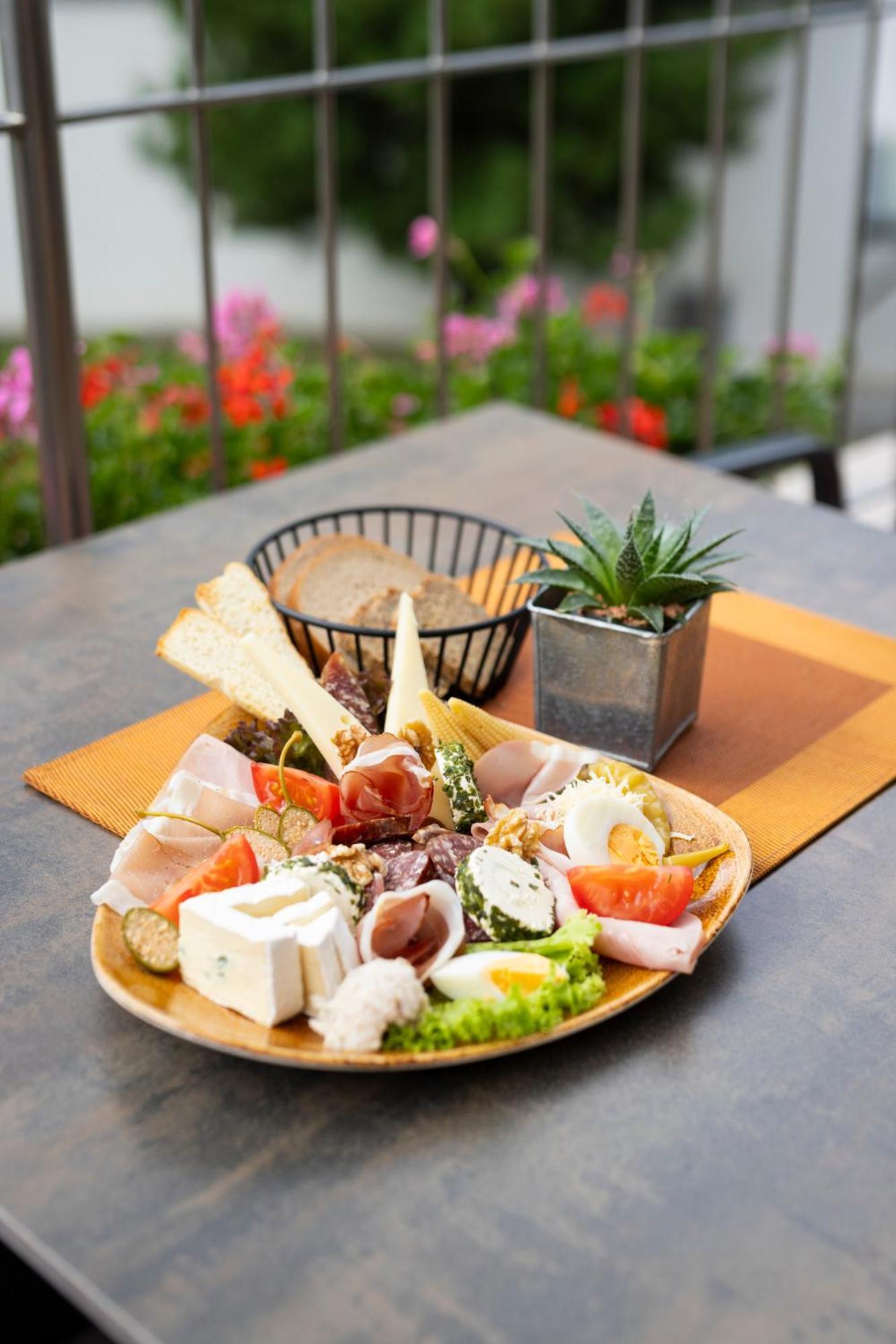 Hotel Jaegerhof Ischgl Zewnętrze zdjęcie